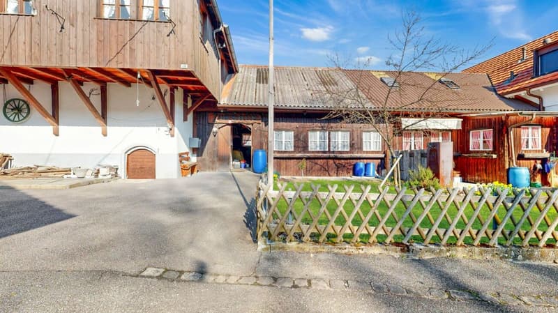 House with a lot of usable space, charm, and potential (18)