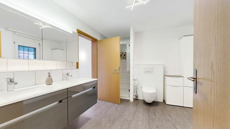 Appartement en propriété bien entretenu dans un emplacement merveilleux (9)