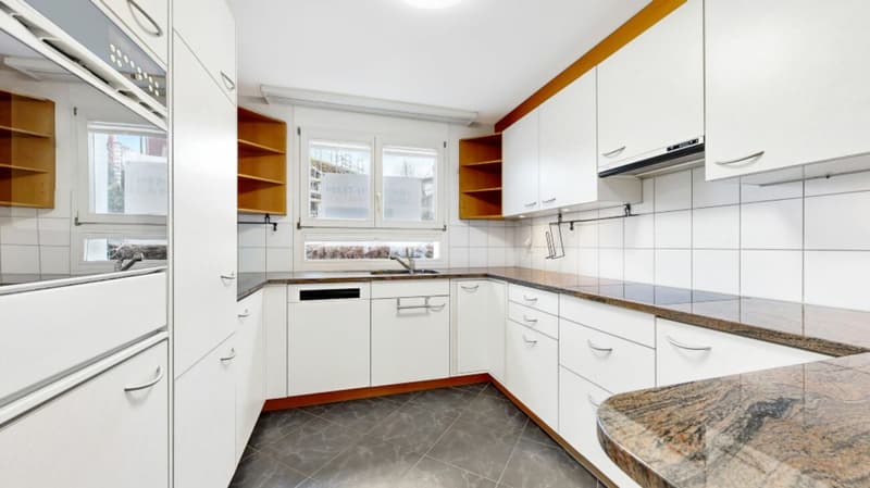 Appartement en propriété bien entretenu dans un emplacement merveilleux (5)