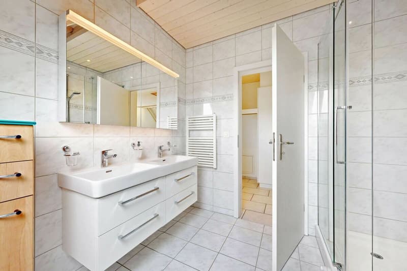 helle 3.5-Zimmer-Maisonettwohnung an ruhiger und dennoch zentraler Lage (12)