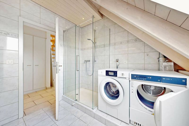 helle 3.5-Zimmer-Maisonettwohnung an ruhiger und dennoch zentraler Lage (13)