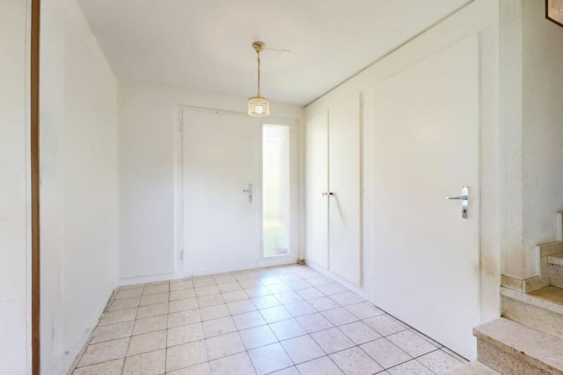 mit grosszügigem Grundstück - Einfamilienhaus an privilegierter Lage (3)