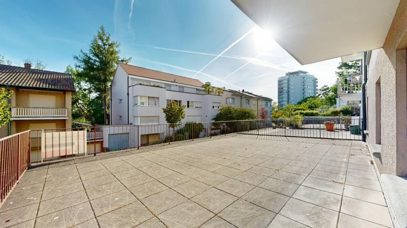 an begehrter Wohnlage - Mehrfamilienhaus mit Potenzial (2)