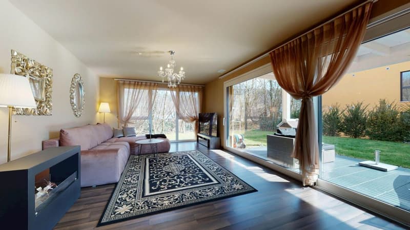 stilsichere 4.5-Zimmer-Gartenwohnung mit Einstellhallen- und Aussenabstellplatz (3)