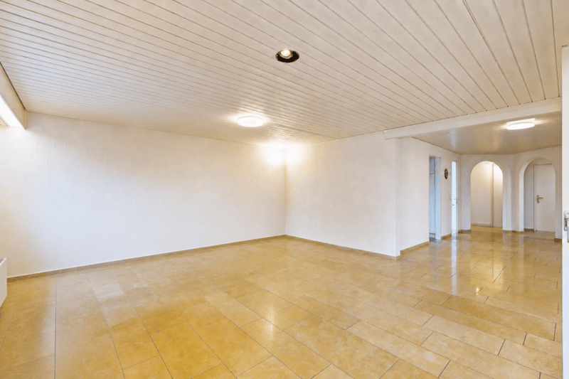 gepflegtes Einfamilienhaus an einmaliger Lage (5)