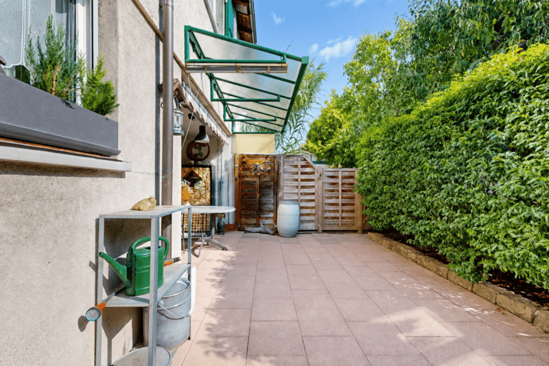 gepflegtes Einfamilienhaus mit Vorplatz und Terasse (8)