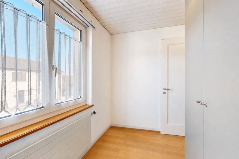 gepflegtes Einfamilienhaus mit Vorplatz und Terasse (11)