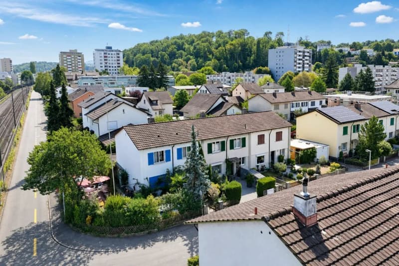 gepflegtes Einfamilienhaus mit Vorplatz und Terasse (19)