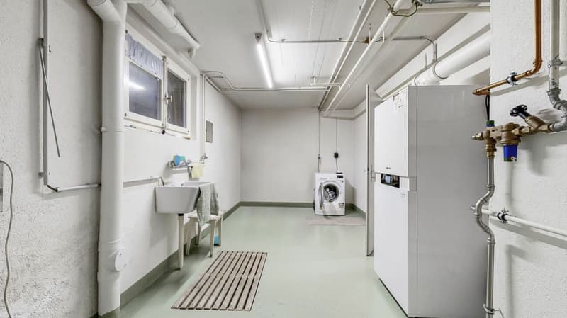 1'507 m2 Bauland an sonniger Lage mit renovationsbedürftigem Einfamilienhaus (12)
