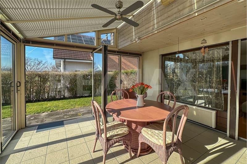 Detached single-family house with indoor pool and sauna (6)