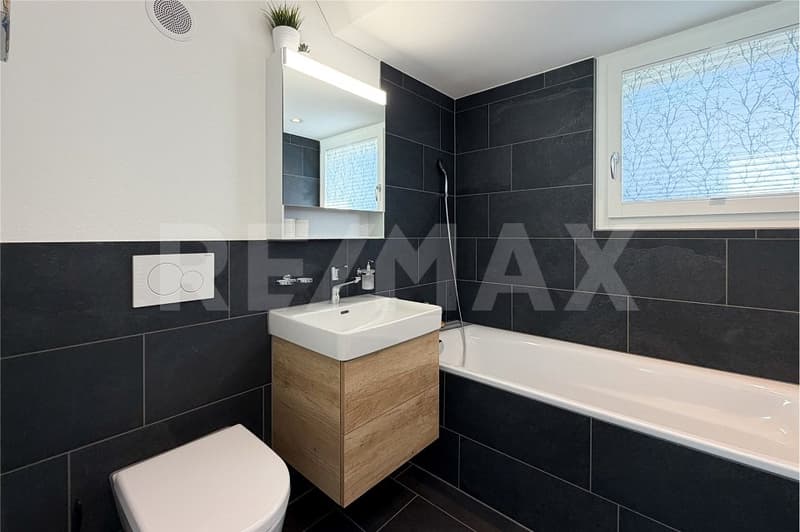 Emplacement de rêve ensoleillé avec vue lointaine, maison unifamiliale de 5,5 pièces à vendre à Wintersingen (10)