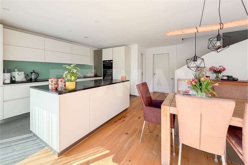 Emplacement de rêve ensoleillé avec vue lointaine, maison unifamiliale de 5,5 pièces à vendre à Wintersingen (2)