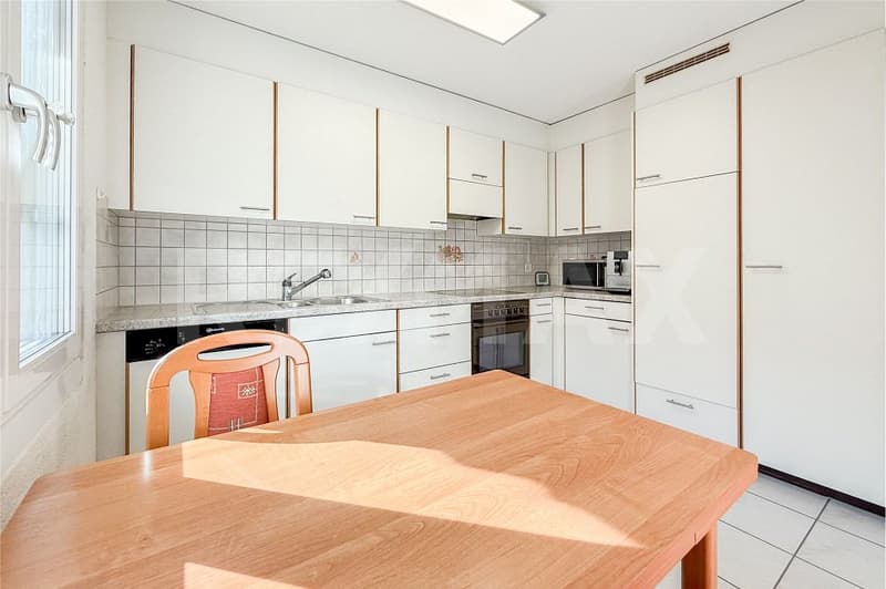 Gepflegtes 5.5 Zimmer-Reihenhaus in Hellikon zu verkaufen (3)