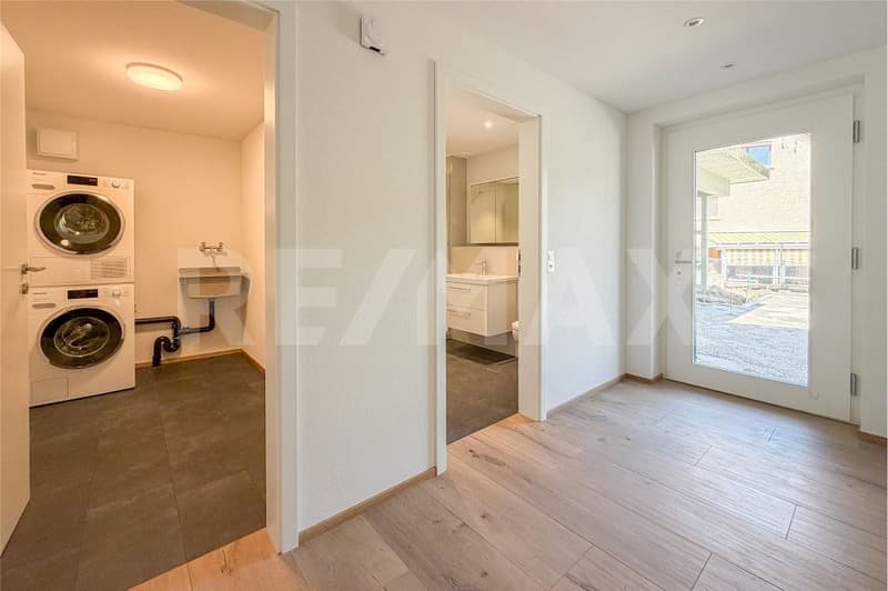 Erstvermietung: Moderne, grosszügige 2.5 Zimmer-Gartenwohnung in Zuzgen zu vermieten (12)