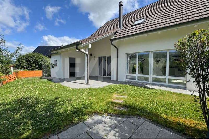 Wohnen am Sonnenhang von Zuzgen (10)
