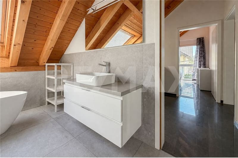 Ein Zuhause zum Ankommen - 5.5 Zimmer-EFH an attraktiver Hanglage in Bubendorf zu verkaufen (10)