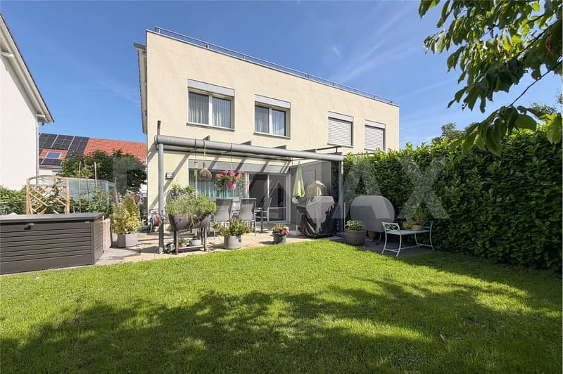 In top Zustand: 5.5 Zimmer-Doppel-Einfamilienhaus in Möhlin zu verkaufen (1)