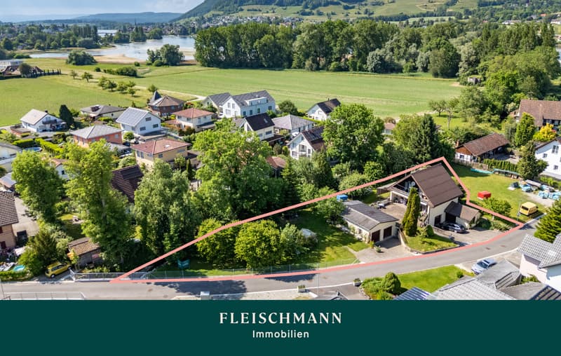 Grosszügiges Grundstück mit Einfamilienhaus und Entwicklungspotenzial nahe Untersee & Rhein