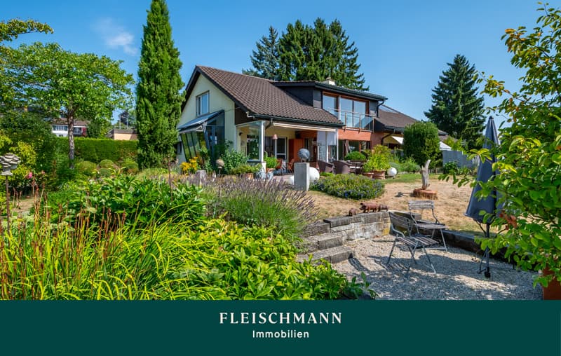 Einfamilienhaus mit Einliegerwohnung und wunderschönem Garten
