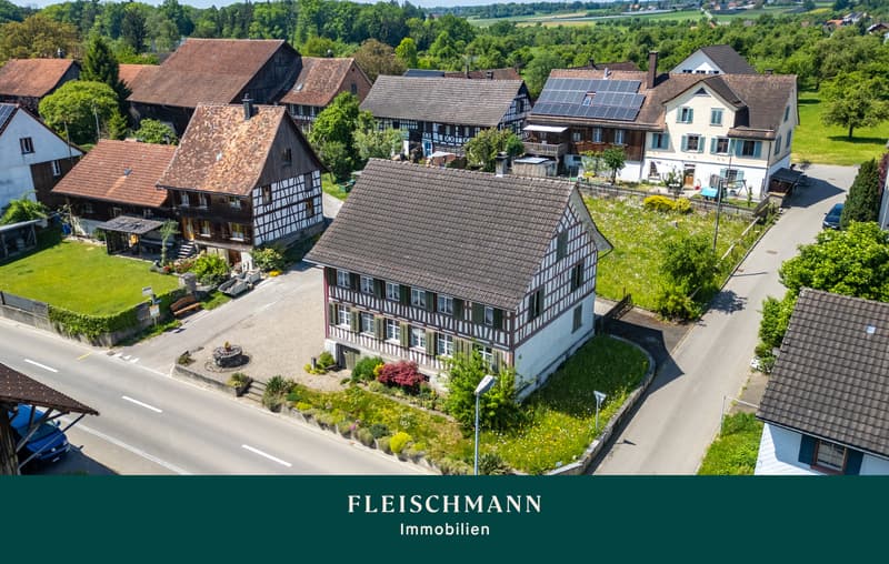 Beeindruckende Liegenschaft mit Potenzial & viel Umschwung