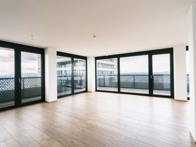 RESERVIERT: Über den Wolken: Exklusive 5.5-Zimmerwohnung im 31. Stock mit Panoramablick (5)