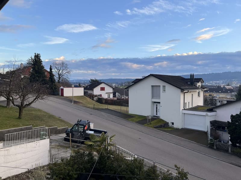 Aussicht aus dem 1.OG bestehende Liegenschaft