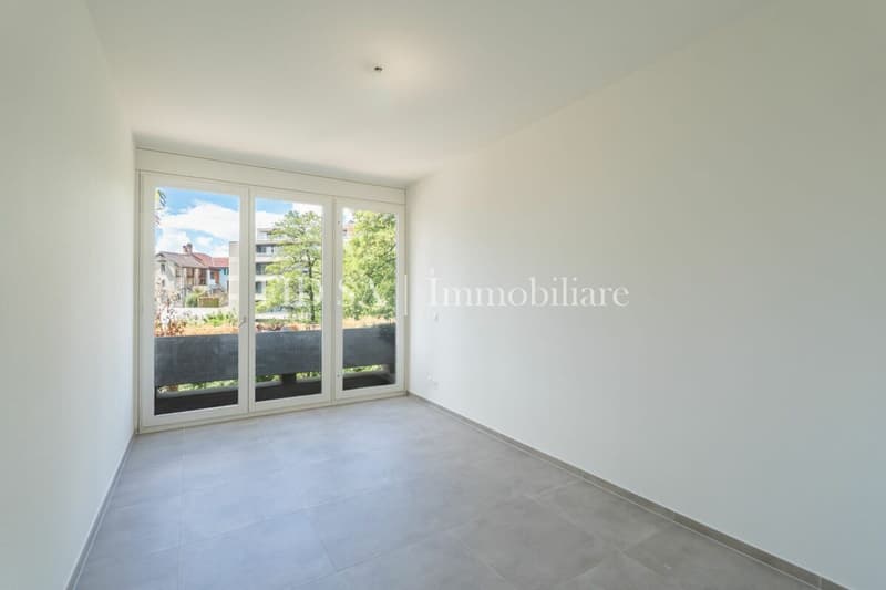 MINUSIO - Moderno appartamento duplex con vista nel verde (8)