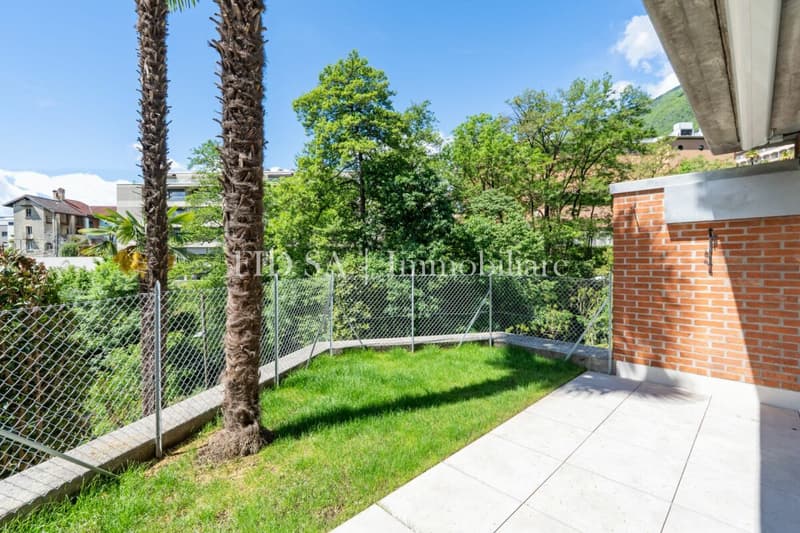 MINUSIO - Moderno appartamento duplex con vista nel verde (1)