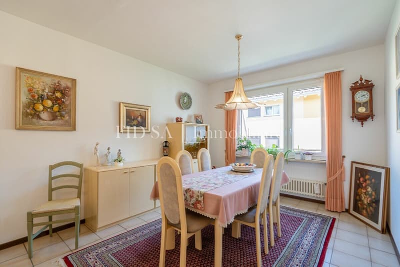 LOSONE - Grosszügige 3.5-Zimmer-Wohnung in ruhigem Wohnquartier (5)
