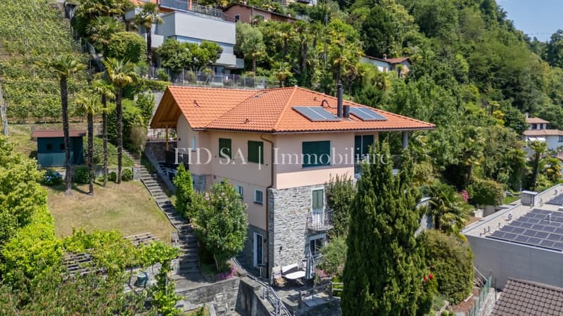 SOLDUNO - Ampio appartamento con monolocale in casa bifamiliare (10)