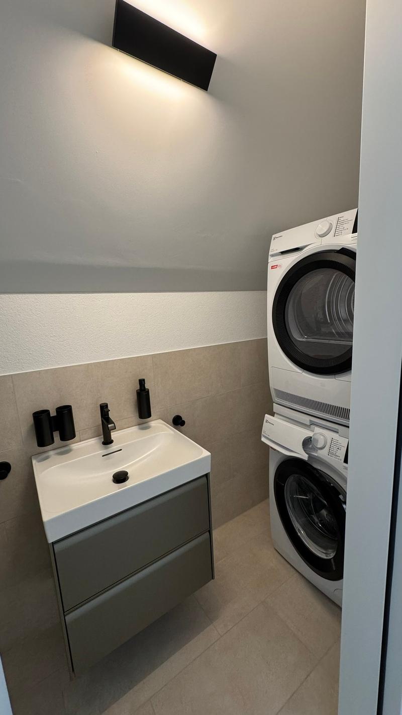 Grosszügige und moderne 4.5-Zimmer Wohnung (6)