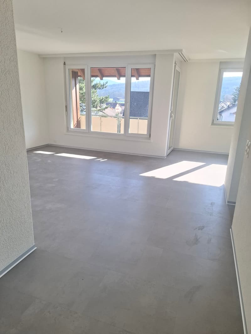 4.5-Zimmer-Wohnung mit Balkon in ruhiger Lage (2)