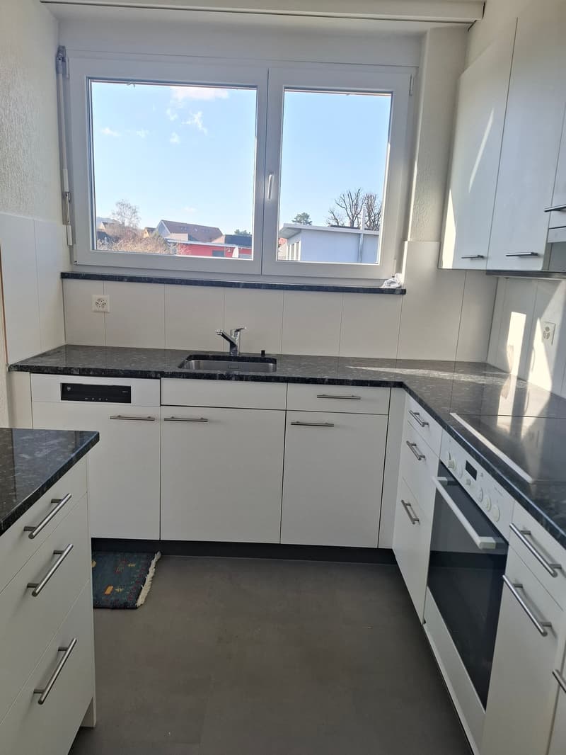 4.5-Zimmer-Wohnung mit Balkon in ruhiger Lage (5)