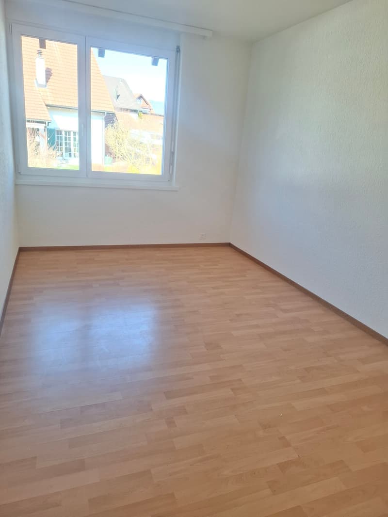 4.5-Zimmer-Wohnung mit Balkon in ruhiger Lage (6)