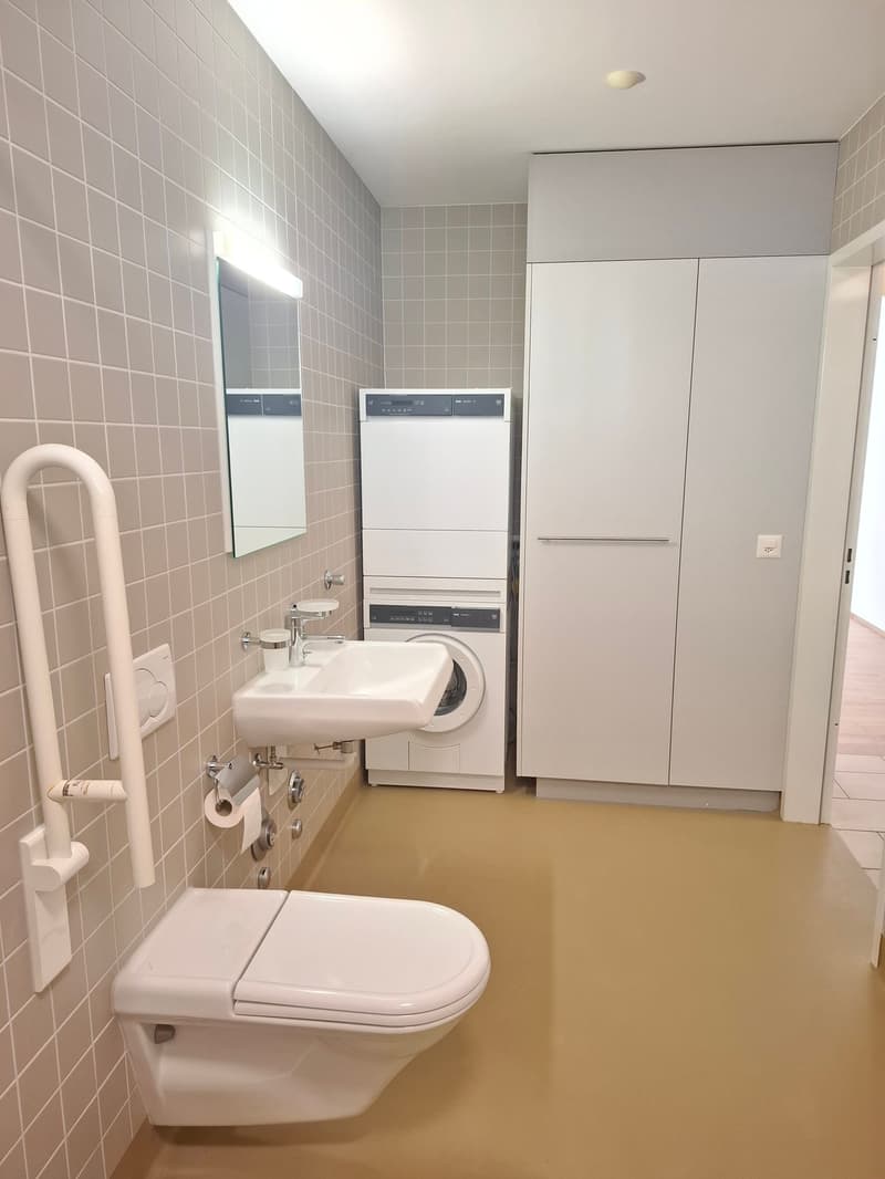 Moderne 3.5-Zimmer-Wohnung mit Balkon in Grellingen (7)