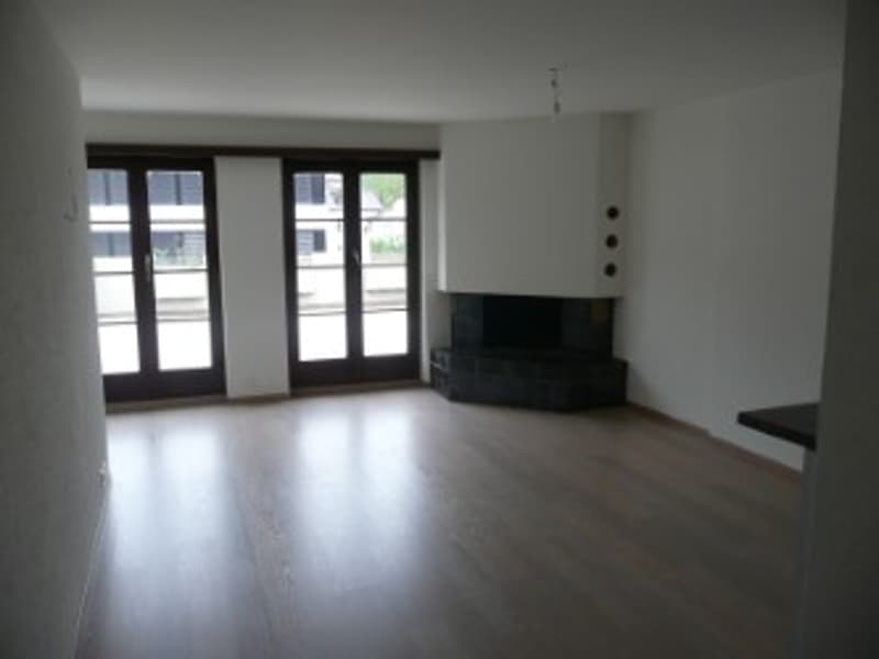 Charmante 2.5-Zimmer-Wohnung mit Balkon und Kamin in Liestal (1)