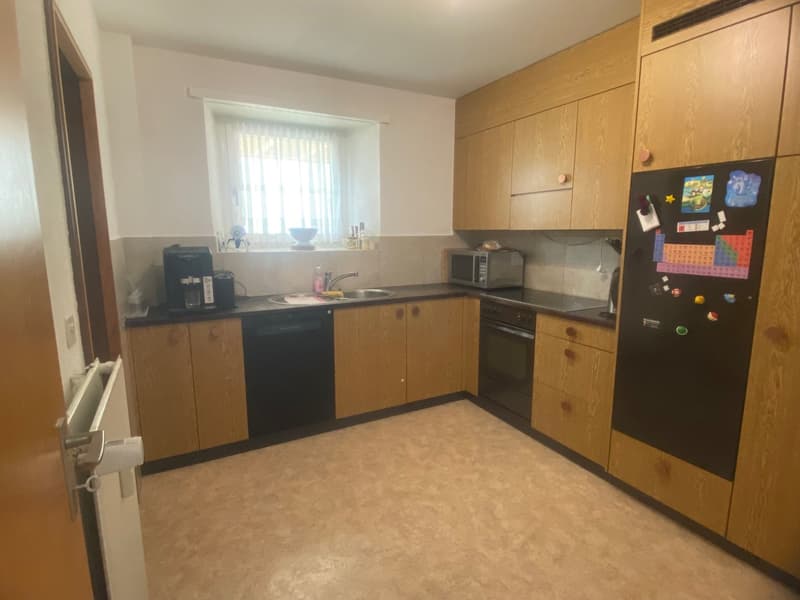 Geräumige 4-Zimmer-Wohnung (5)
