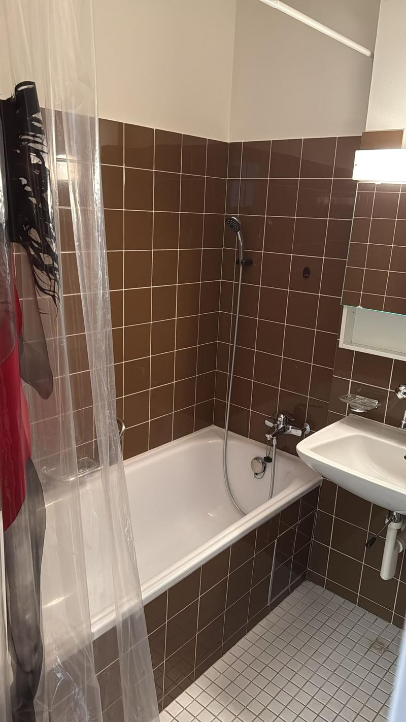 Helle, freundliche und optimal gelegene 2-Zimmerwohnung (St. Johann) (8)
