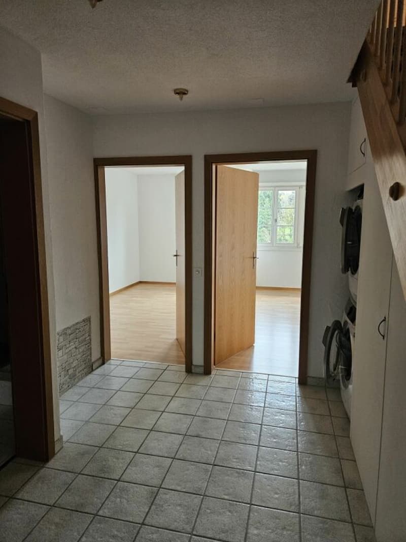 Heimelige 3.5-Zimmer Maisonette-Wohnung mit Cheminée (8)