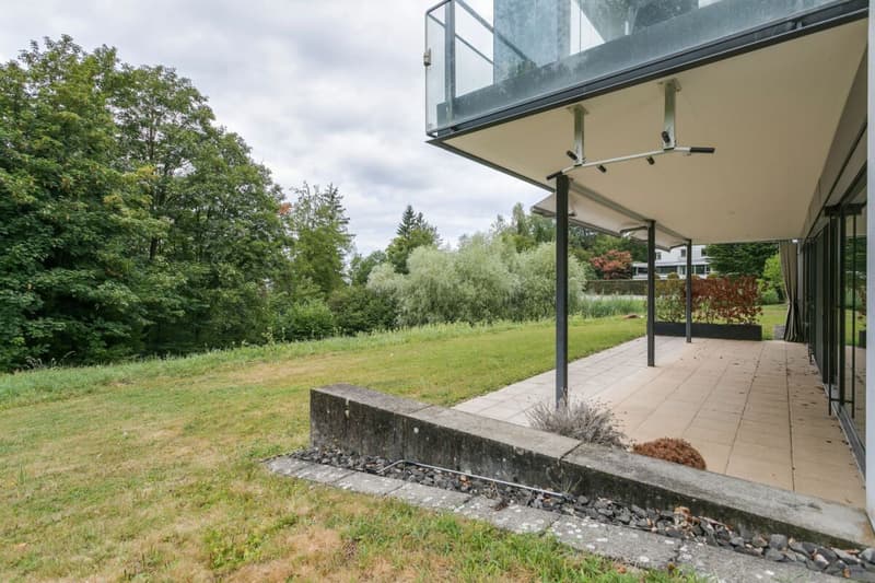 Charmante 3.5-Zimmer-Gartenwohnung mit viel Privatsphäre in der Stadt Zug (2)