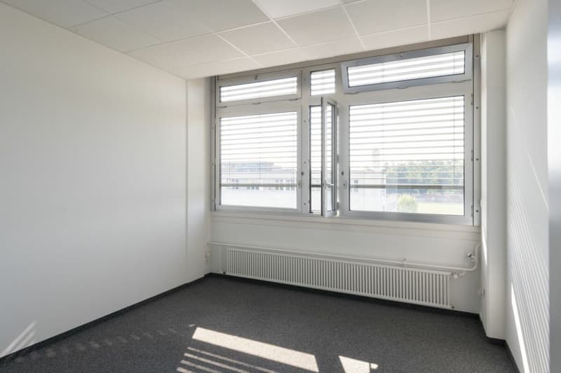 Moderne, sofort bezugsbereite Büroflächen inkl. Community-Zone (6)