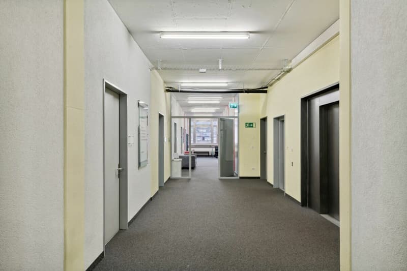 Bezugsbereite Büroflächen direkt neben dem Bahnhof Regensdorf (6)
