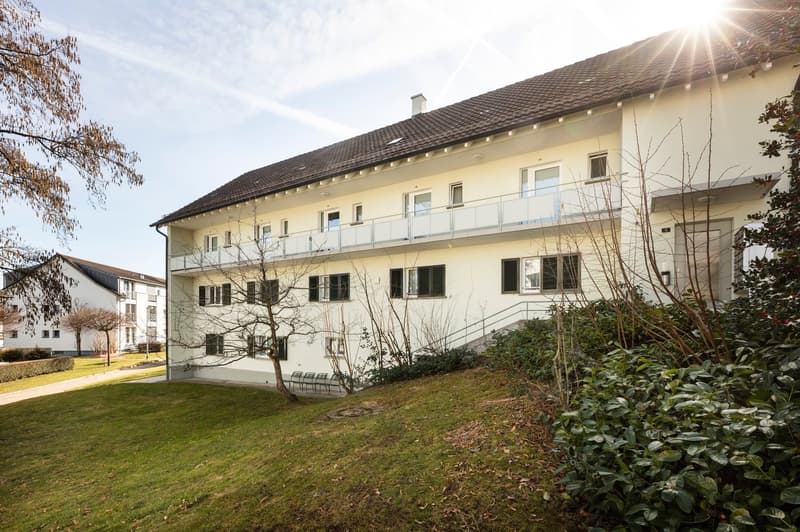 Gemeinsam Kontakt pflegen in der Küche (3)