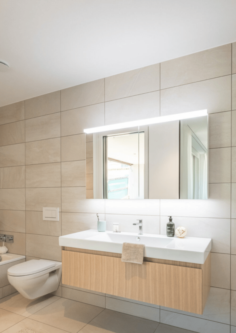Tageslicht-Badezimmer en suite