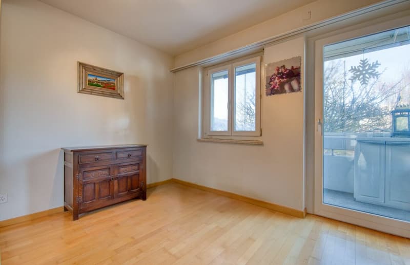 Sonne und Stadtnähe: 3½-ZIMMER-WOHNUNG (EHEMALS 4.5ZI.) AN BELIEBTER LAGE (9)