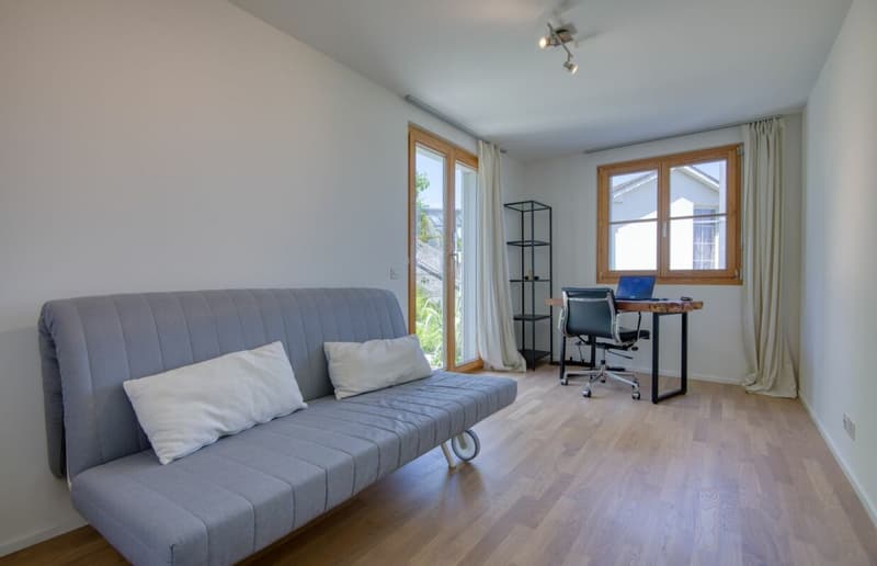 6.5-Zimmer-Haus mit Weitblick über den Zürichsee (10)