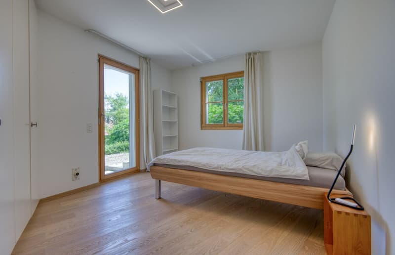6.5-Zimmer-Haus mit Weitblick über den Zürichsee (15)