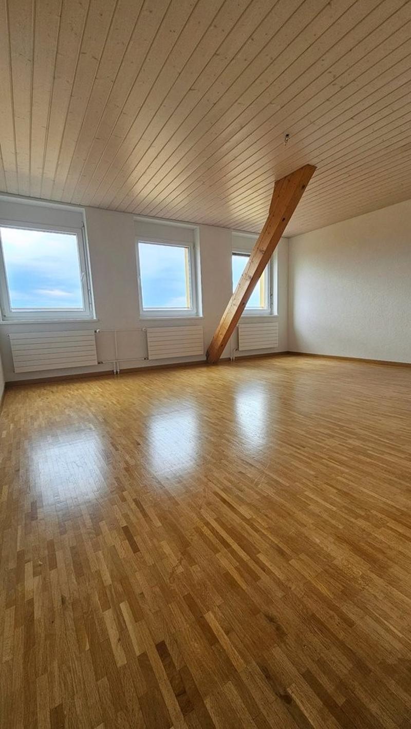 Piece_parquet_01.jpg
