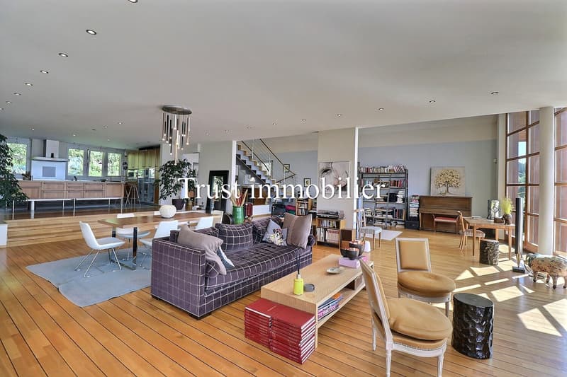 Magnifiques espaces pour cette Villa en location à Sergnou, Lens (8)