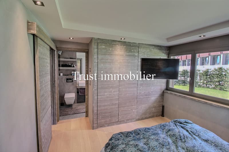 3000. Superbe appartement moderne rénové (8)